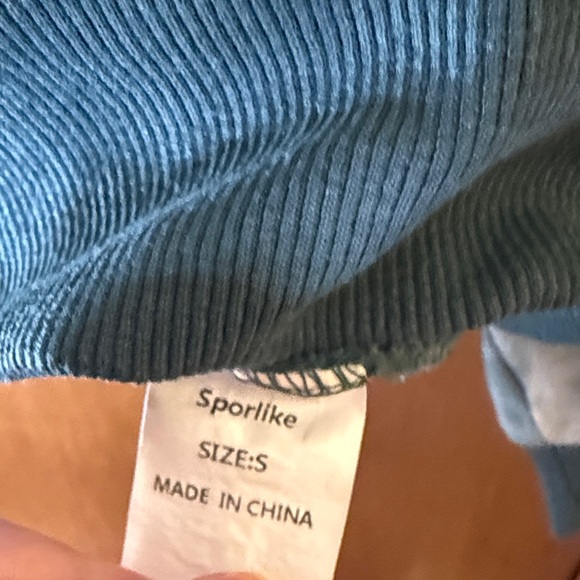 Women’s Tie-Dye Sweater - Blue - Picture 5 of 6